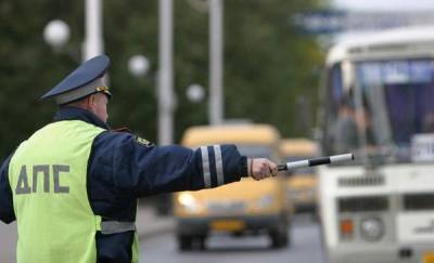 В Тюменской области на федеральных трассах автоинспекторы обеспечивают безопасность - news.megatyumen.ru - Ханты-Мансийск - Тюмень - Тюменская обл.