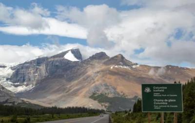 В Канаде при сходе лавины погибли два человека - korrespondent.net - Канада