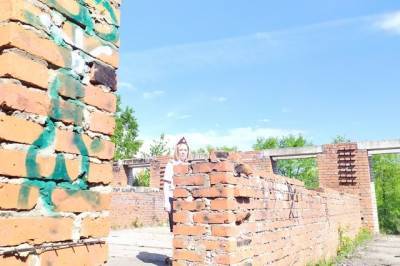 В Хабаровске дети падают с высоты в «недостроях» со свободным доступом - hab.aif.ru - Хабаровск