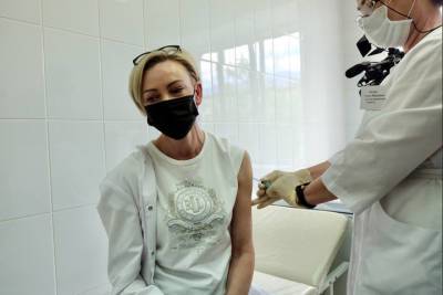 Жителей Новосибирской области начали прививать вакциной КовиВак - novos.mk.ru - Новосибирск - Новосибирская обл.
