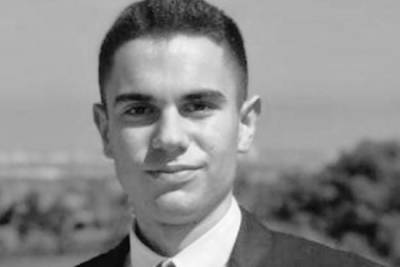 В Испании пред матчем умер 19-летний футбольный арбитр - lenta.ru - Испания - Омск - Twitter
