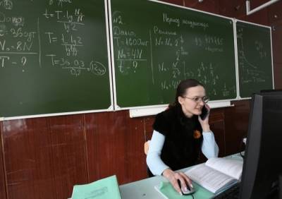 Томские власти выбрали 12 учителей для участия в программе "Земский учитель" - interfax-russia.ru - Кемеровская обл. - Новосибирская обл. - Омская обл. - Томск - Томская обл.