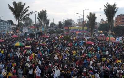 В Колумбии за месяц погибли десятки протестующих и мира - cursorinfo.co.il - Колумбия - Богота - Кали