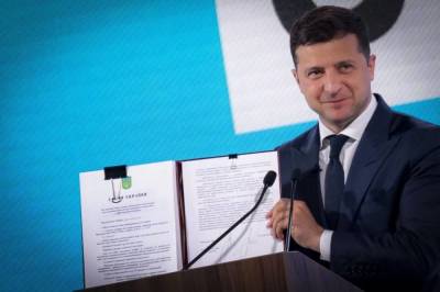 Владимир Зеленский - Михаил Подоляк - В офисе Зеленского попытались внести конкретику в заявление президента о референдуме по вопросу Донбасса - topwar.ru