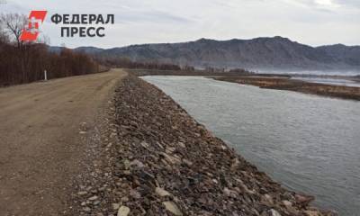 Военные укрепили дамбу в хакасской Абазе - fedpress.ru - Абакан - респ. Хакасия