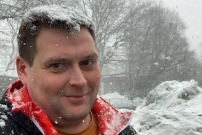 Известный ярославский писатель Ян Левин умер из-за коронавируса - mk.ru - Санкт-Петербург - Ярославль