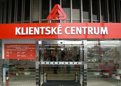 Депутаты предложили обязать иностранцев страховаться только у одной компании - vinegret.cz - Чехия