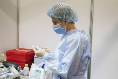 Николай Поворозник - В Киеве учителей начнут вакцинировать Pfizer в школьных спортивных залах - kp.ua - Украина - Киев