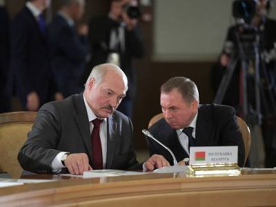 Дмитрий Песков - Владимир Макей - Песков отправил в МИД Беларуси с вопросами о российских олигархах-провокаторах - sobesednik.ru - Белоруссия - Минск