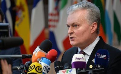 Владимир Путин - Александр Лукашенко - Гитанас Науседа - Delfi: Белоруссия всесторонне зависит от России - geo-politica.info - Литва