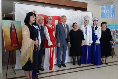 Энрик Муслимов - В Махачкале прошел Республиканский женский форум - mirmol.ru - Махачкала - респ. Дагестан