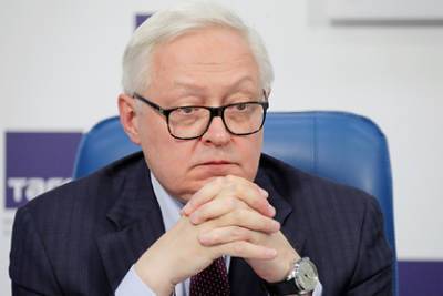 Сергей Рябков - Джен Псаки - Дмитрий Биричевский - МИД России заявил о деградации Запада из-за Белоруссии - lenta.ru - Москва - Минск