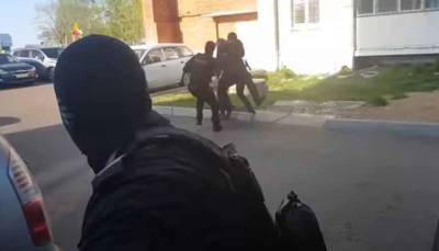 ФСБ пресекла деятельность оружейных «баронов»: изъято почти 200 «стволов» - free-news.su - Москва - Ленинградская обл. - Крым - Санкт-Петербург - Московская обл. - Рязанская обл. - Хабаровский край - Новосибирская обл. - респ. Удмуртия - Ивановская обл.