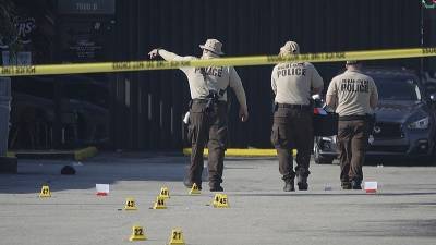 Стрельба у банкетного зала во Флориде: 2 погибших, 25 раненых - usa.one - шт.Флорида
