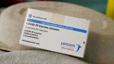 Тьерри Бретон - В ЕК рассказали о задержках в поставках вакцин Johnson & Johnson - iz.ru - Брюссель