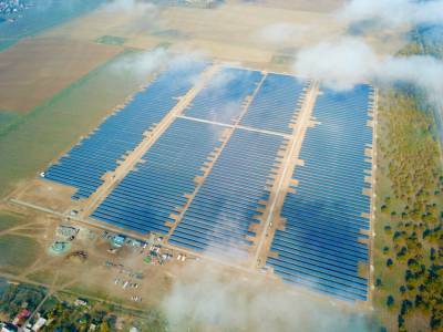 Катарська компанія Nebras Power придбала контрольний пакет акцій у низці активів відновлюваної енергетики UDP Renewables (Скіфія-Солар, Фрі-Енерджи Генічеськ тощо) - itc.ua
