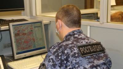 В Петербурге задержан мужчина, похитивший электросушилку для рук в ТРК - piter.tv - Санкт-Петербург