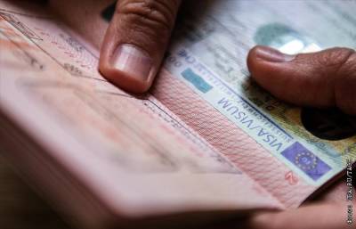 Совет ЕС ужесточил правила получения шенгенских виз - interfax.ru - Москва