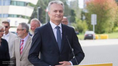 Владимир Путин - Александр Лукашенко - Гитанас Науседа - В Литве пожаловались на «всестороннюю зависимость» Белоруссии от России - newinform.com - Москва - Литва - Минск
