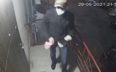 В центре Одессы забросали камнями офис ЛГБТ-сообщества - odessa-life.od.ua - Киев - Одесса - Нападение