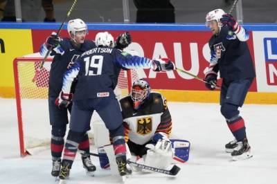 Колин Блэквелл - Джейсон Робертсон - Сборная США вышла в плей-офф ЧМ по хоккею, выиграв матч с Германией - aif.ru - Финляндия - Канада - Рига - Латвия