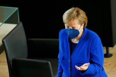 Ангела Меркель - Елена Панина - Вальтер Штайнмайер - В России заявили о «переполненной чаше терпения» Германии - lenta.ru - Вашингтон - Дания