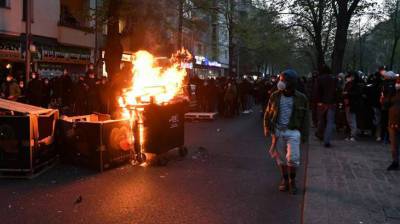 На первомайских демонстрациях в Берлине пострадали 30 полицейских - grodnonews.by - Берлин