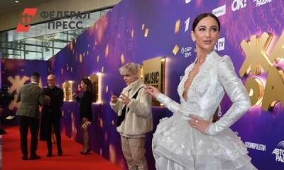 Ольга Бузова - Филипп Киркоров - «Мы особенные»: Бузова сделала Киркорову знаковый подарок - fedpress.ru