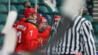 Сборная России сыграет с командой Финляндии в полуфинале ЮЧМ-2021 - russian.rt.com - Швейцария - Швеция - Финляндия - Канада