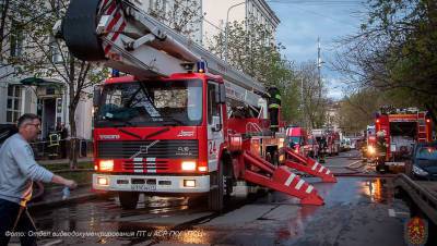 В результате пожара в столичной гостинице пострадали 18 человек - gazeta.ru - Москва