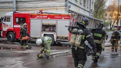 Два человека погибли при пожаре в московской гостинице, еще 18 пострадали - 5-tv.ru - Москва
