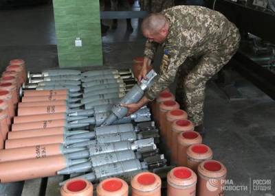 Емельян Гебрев - Der Spigel: Хранившиеся на чешском военном складе снаряды были проданы Украине в 2015 году - argumenti.ru - Болгария