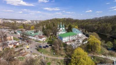 Двое человек погибли при пожаре дома в столичной местности Китаево - lenta.ua - Киев