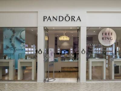 Один из крупнейших ювелирных домов Pandora отказался от использования натуральных алмазов - gordonua.com - Украина