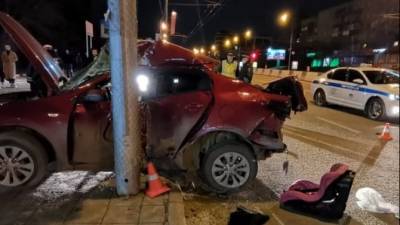 Mark Ii II (Ii) - Водитель иномарки погиб в ночном ДТП в Новосибирске - usedcars.ru - Новосибирск