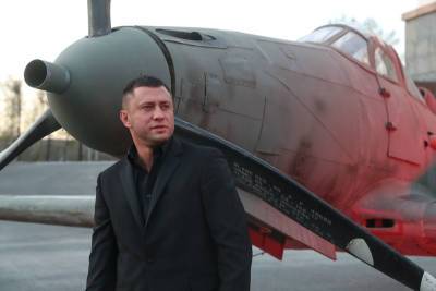 Агата Муцениеце - Павел Прилучный - Мирослав Карпович - "Синие губы, весь белый": Прилучный рассказал, что перенес при разрыве с Муцениеце - tvc.ru