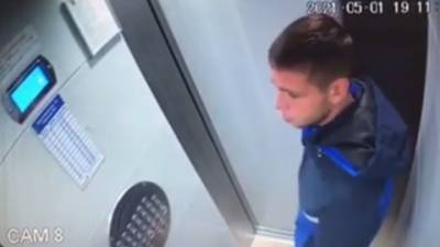 Задержан жестоко избивший подростка в лифте житель Самары - vesti.ru - Самара