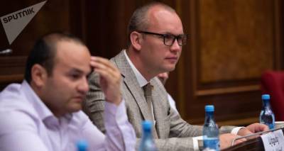 Формат отношений Армении и РФ должен трансформироваться в оборонное единство - Сандыков - ru.armeniasputnik.am - Азербайджан
