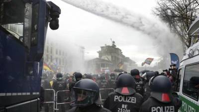 Хорст Зеехофер - В Берлине считают, что главной опасностью является «правоэкстремистские нарушения» - eadaily.com - Берлин