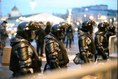 Павел Крисевич - В Петербурге художнику дали 10 суток за несанкционированную акцию - mk.ru - Санкт-Петербург - Дзержинск