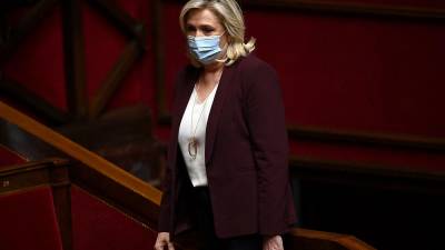 Марин Ле-Пен - Суд оправдал Марин Ле Пен по делу о фотографиях - ru.euronews.com - Россия - Китай - США - Лондон - Париж - Испания