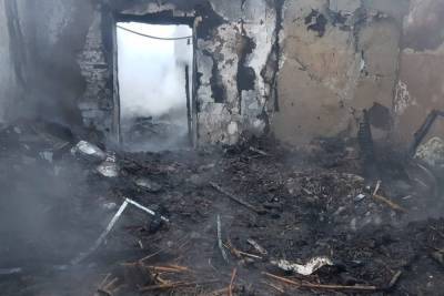 В Вельском районе мужчина погиб в результате пожара - arh.mk.ru - район Вельский