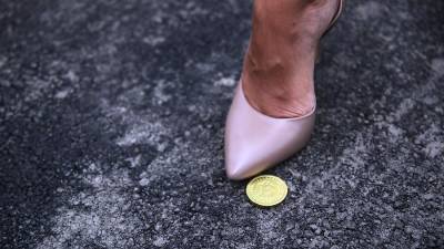 Аукцион Sotheby's впервые ввел оплату криптовалютой - iz.ru - Нью-Йорк