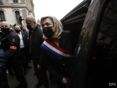 Марин Ле-Пен - Французский суд оправдал Ле Пен за публикации фото казней боевиков “Исламского государства” - gordonua.com