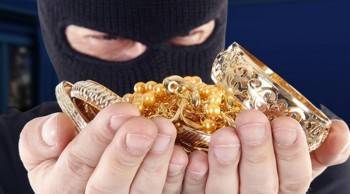 Грамотный вор унес 600 ювелирных изделий ночью из салона в Череповце - vologda-poisk.ru - Череповец
