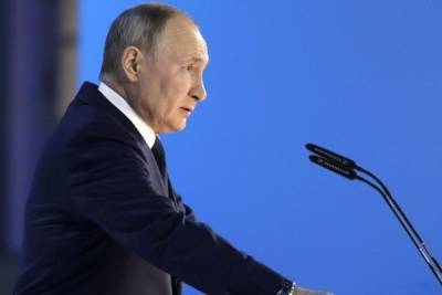 Социальные выплаты от государства стали угрозой для экономики РФ - newsland.com