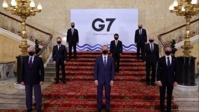 Доминик Рааб - G7 может создать механизм противодействия пропаганде РФ и Китая - obzor.lt - Россия - США - Англия