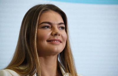 Алина Кабаева - Фото располневшей Алины Кабаевой с детскими игрушками слили в Сеть - pupolita.ru