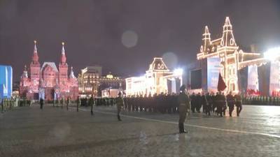 В Москве на Красной площади прошла ночная тренировка к военному параду 9 мая - argumenti.ru - Москва