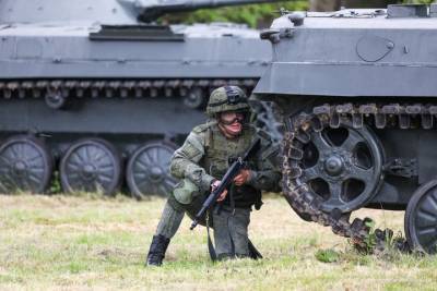 Показательные полеты и выступления десантников: как отметят 9 мая в парке «Патриот» - vm.ru